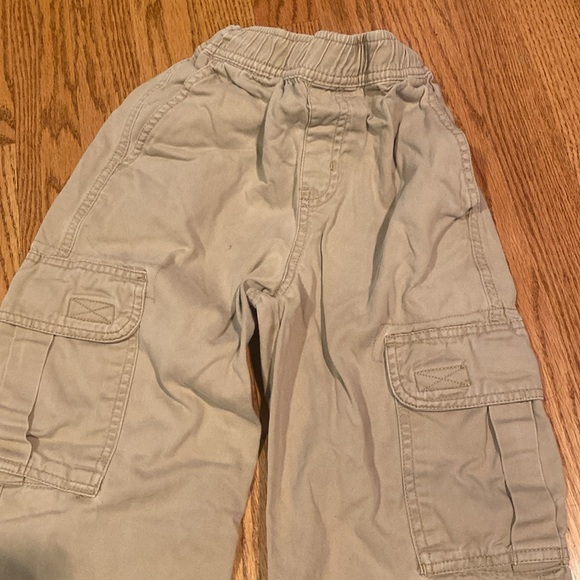 Children’s place boys pants bundle of 5 pairs - Picture 5 of 8